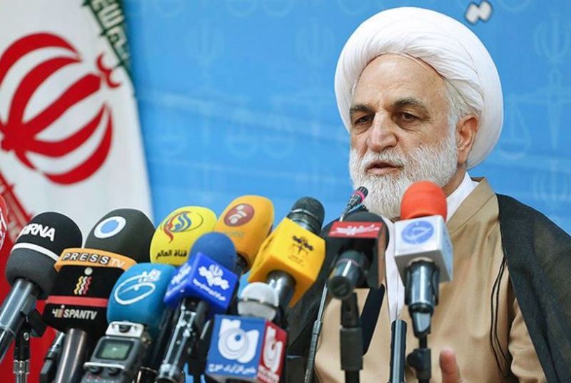 ازهای: لایحه امنیت زنان بازنگری اساسی میشود - 0