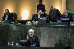 جو ملتهب مجلس در زمان دفاع رییسجمهور از بودجه ۹۸