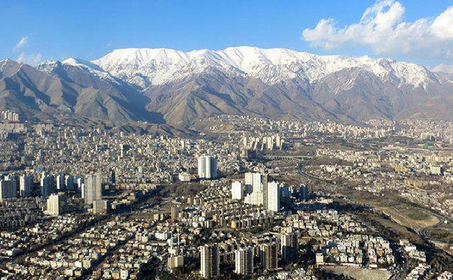 یک محقق زلزله و آتشفشان: انتشار بوی نامطبوع در تهران ناشی از زباله است نه آتشفشان! - 0