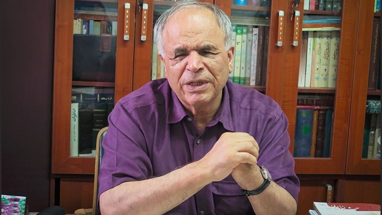 مصدق با اقتصاد بدون نفت ارکان ملی را حفظ کرد/ پیشنهاد دادم در قبال صادرات نفت طلا یا کارخانه دریافت کنیم مصدق با اقتصاد بدون نفت ارکان ملی را حفظ کرد/ پیشنهاد دادم در قبال صادرات نفت طلا یا کارخانه دریافت کنیم