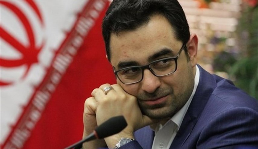 خبر علنی بودن برگزاری دادگاه عراقچی تکذیب شد - 0