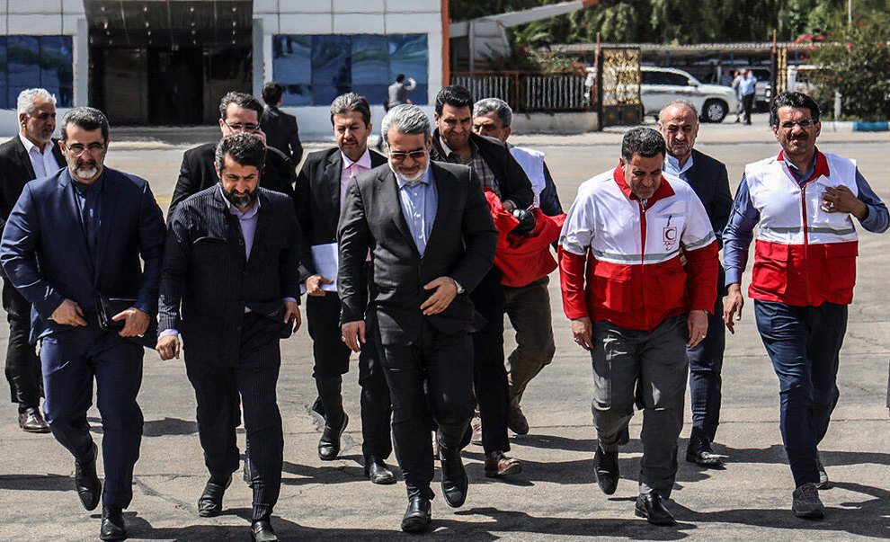 (تصاویر) بازدید هوایی وزیر کشور از مناطق سیلزده خوزستان - 3