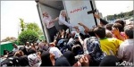 صفهای طویل عرضه گوشت و مرغ دولتی؛ بازگشت به سالهای اول انقلاب