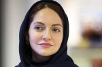 موج انتقادها علیه مهناز افشار به خاطر یک تبلیغ/ یک خبرگزاری: شاید او از بچگی دوست داشته دکتر شود!