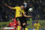 درگیری بازیکنان و هواداران سپاهان و پرسپولیس