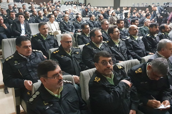 هوشمند سازی پلیس و مبارزه قاطع با متخلفان از اولویتهای پلیس است - 1