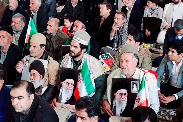 مراسم بزرگداشت حماسه ۹ دی در یاسوج آغاز شد/ حضور پرشور مردم - 7