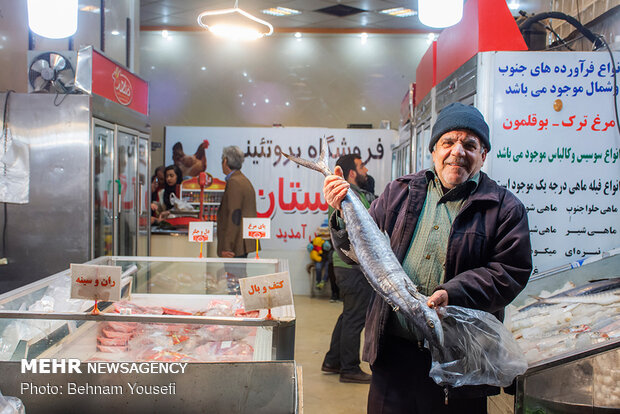 تب و تاب بازار اراک در آستانه نوروز - 43