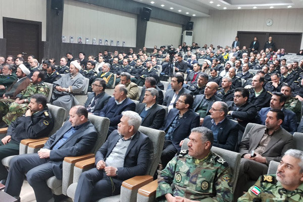 هوشمند سازی پلیس و مبارزه قاطع با متخلفان از اولویتهای پلیس است - 9