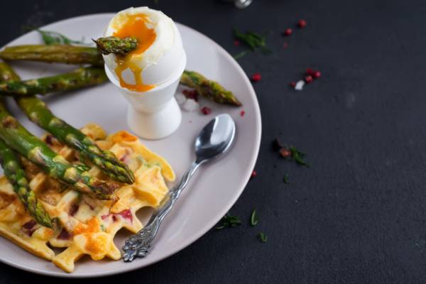 به این دلایل تخم مرغ را عسلی بخورید! - 6