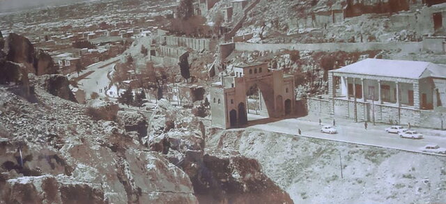 سیل گریبانگیر ۹ استان کشورمان/ تصاویر هولناک از راه افتادن سیلاب در شیراز/ آماده باش رئیس جمهور به استانداران/ افزایش جان باختگان سیل شیراز به ۱۷ تن/ غرق شدن کامل یک روستا در چهارمحال و بختیاری/ اسامی جان باختگان شیراز - 7