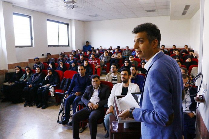 فشار همه جانبه به فردوسی پور برای قبول پست مدیریتی در صداوسیما و کنار رفتن از جلوی دوربین / از پایان نامه دکتری عادل تا شاکیانی که ناگهان دوباره پیدا شدند! / تصمیم حذف کجا گرفته شده؟ / تشکیک جدی در نفوذ حرف رییس رسانه ملی در صداوسیما - 14