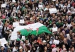 تعطیلی دانشگاههای الجزایر توسط دولت و تظاهرات دانشجویان معترض