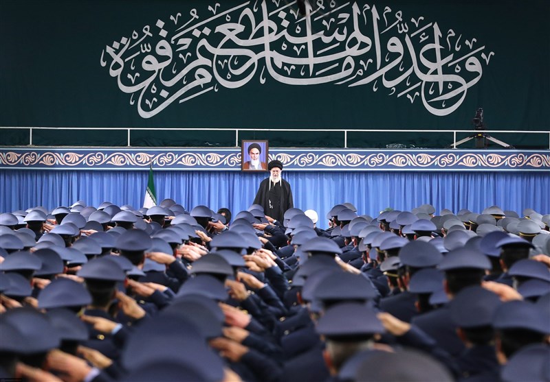 ویژهنامه نوروزی-۲| نگاهی به ۲۰ نکته مهم از بیانات رهبری در سال ۹۷ - 52