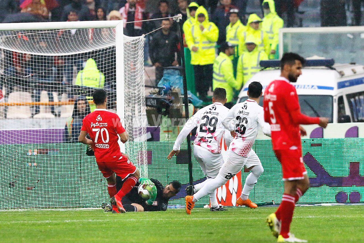 آنالیز؛ پرسپولیس بی ستاره و خسته اما مبارز - 4